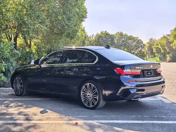 BMW 3 Series 2022