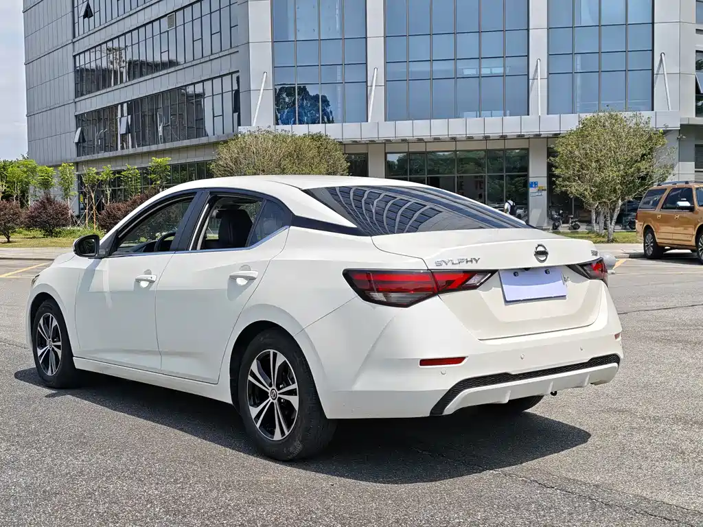 Nissan Sylphy 2021 — фото 13