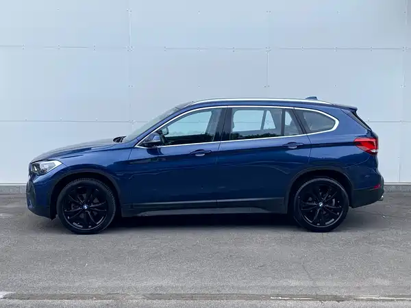 BMW X1 2021