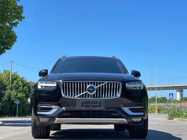 Volvo XC90 2016