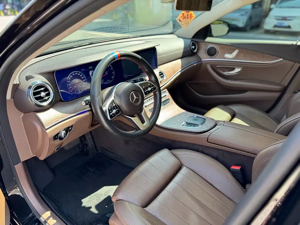 Mercedes-Benz E-Class 2020 — фото 5