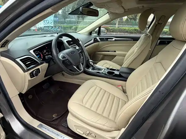 Ford Mondeo 2013