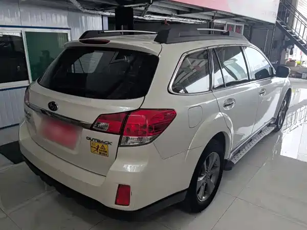 Subaru Outback 2014
