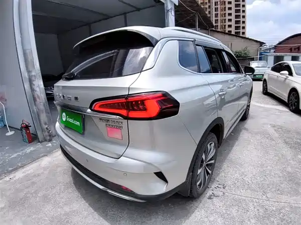 Roewe RX5 MAX 2019
