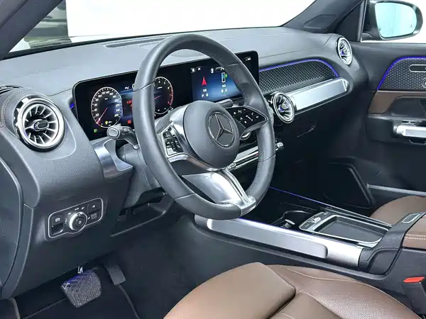 Mercedes-Benz GLB 2024