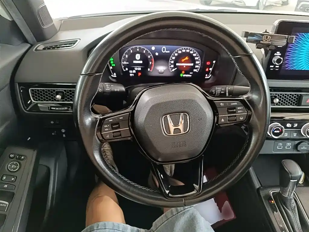 Honda Civic 2022 — фото 11