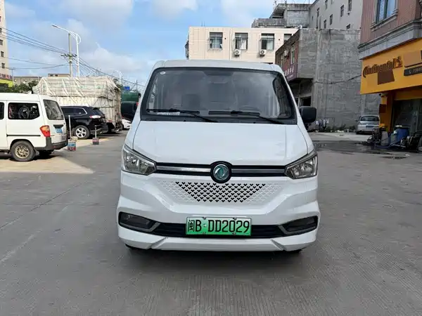 Dongfeng Yufeng EM26 2022