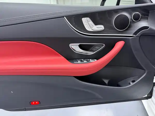 Mercedes-Benz E-Class 2023