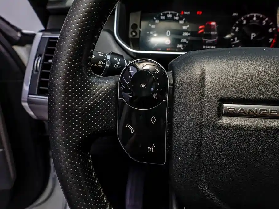 Land Rover Range Rover Sport 2020 — фото 15