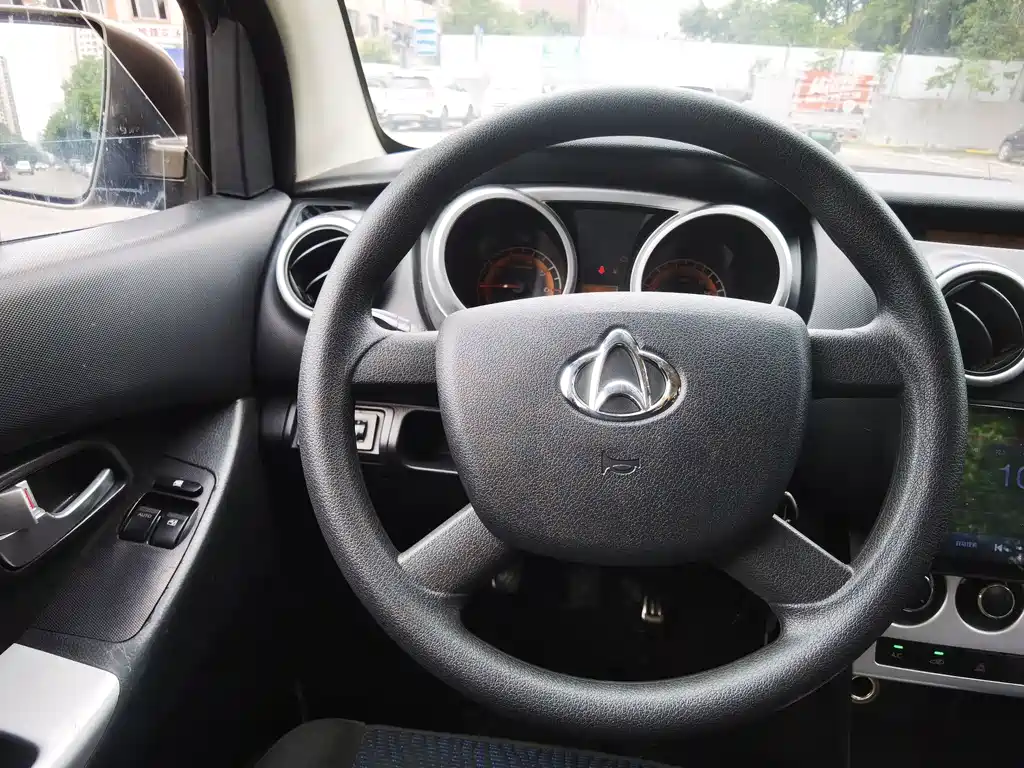 Changan Uno S 2017 — фото 16