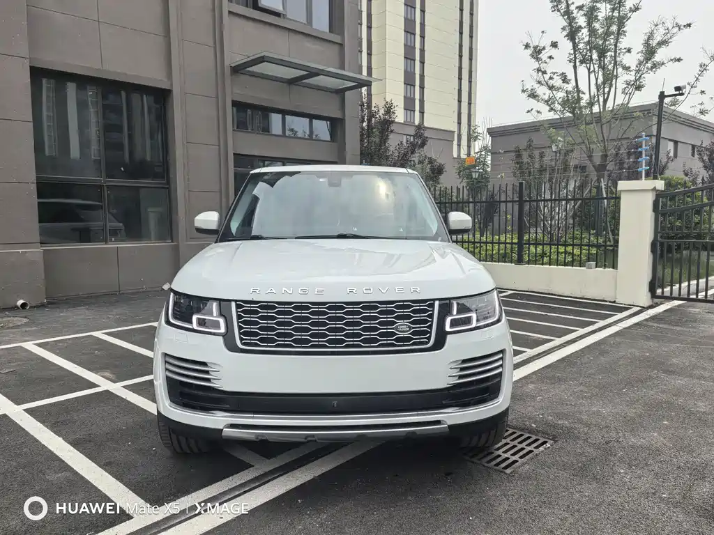 Land Rover Range Rover 2018 — фото 2