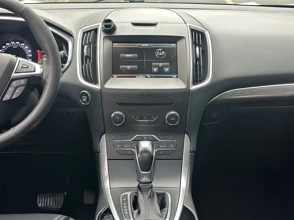 Ford Edge 2015 — фото 8