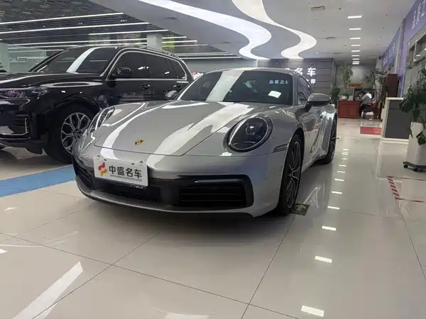 Porsche 911 2024