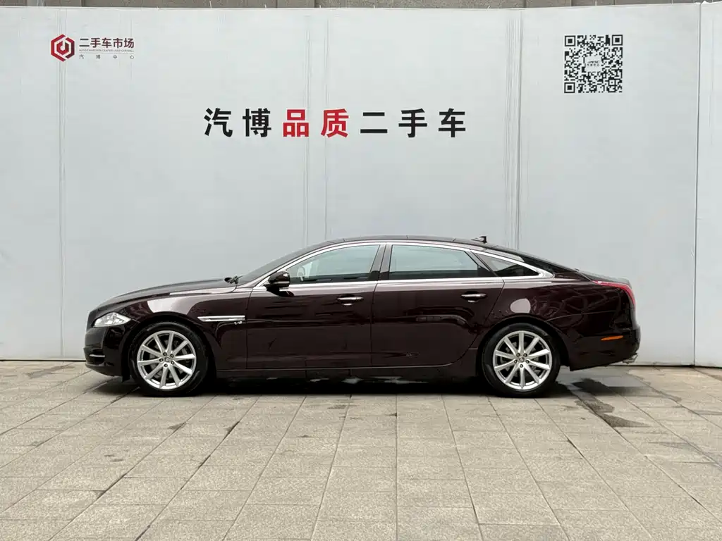 Jaguar XJ 2013 — фото 6