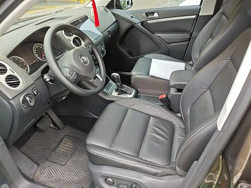 Volkswagen Tiguan 2017 — фото 15