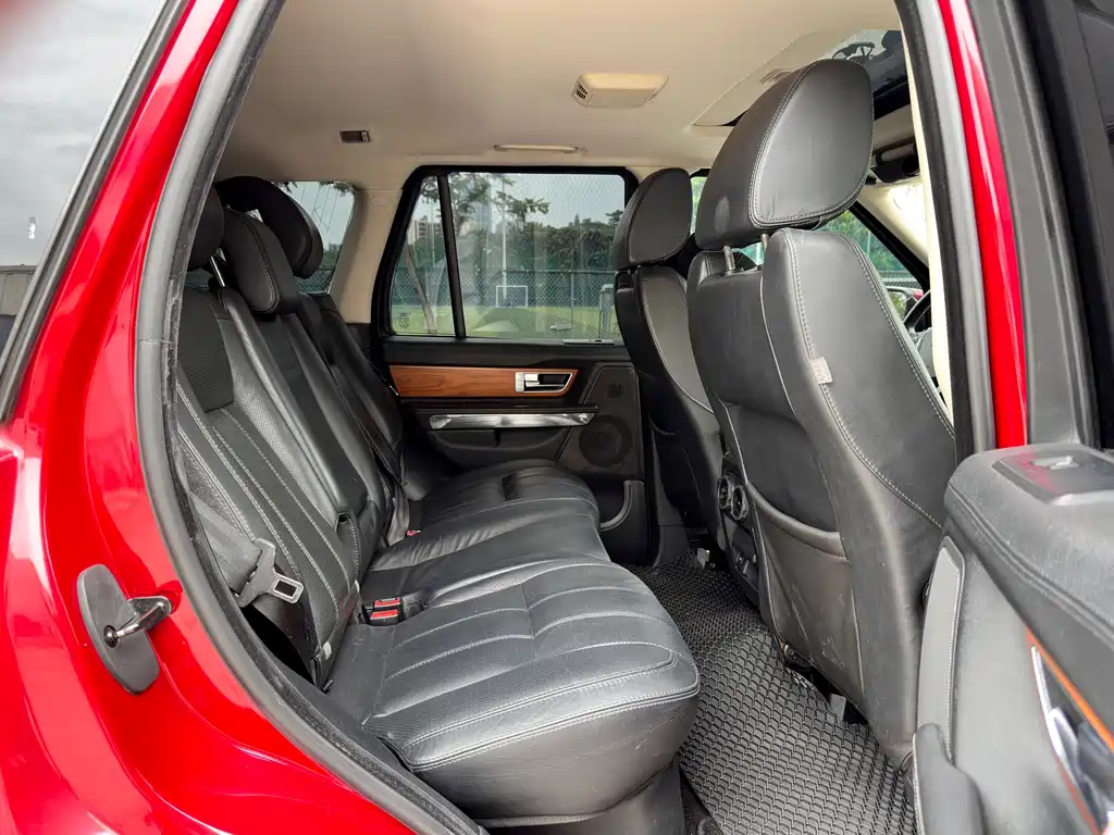 Land Rover Range Rover Sport 2013 — фото 11