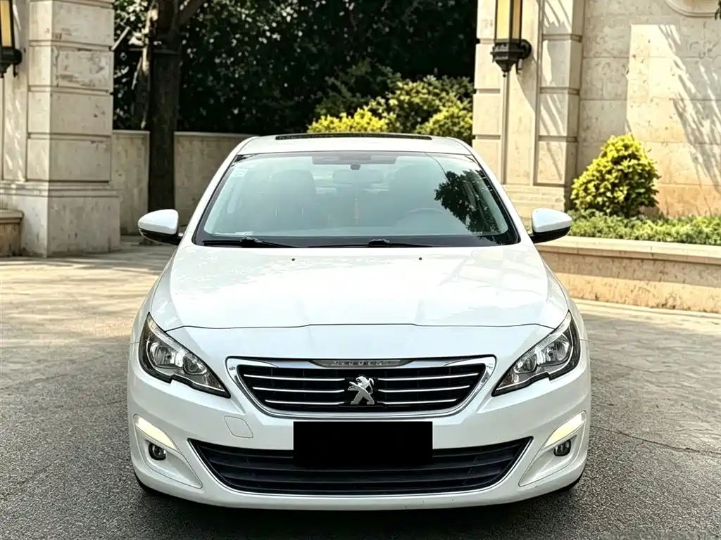 Peugeot 408 2015 — фото 2