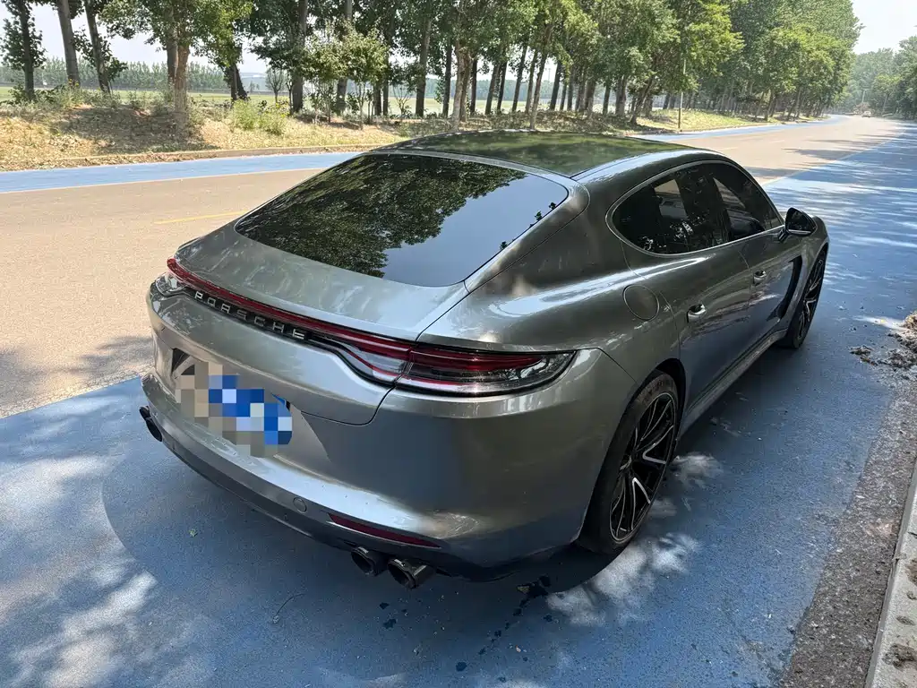 Porsche Panamera 2011