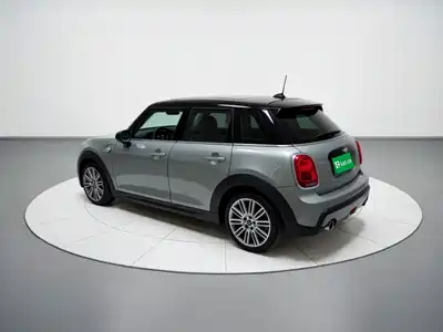 MINI MINI 2022