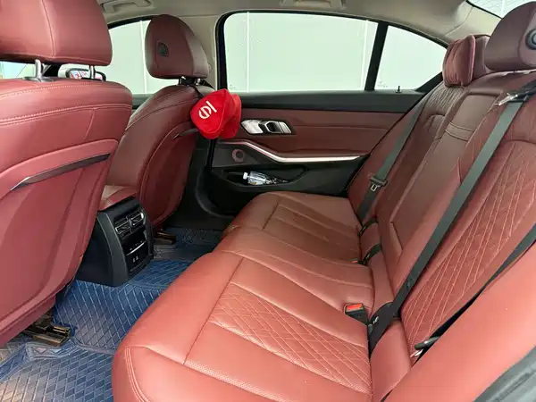 BMW 3 Series 2024