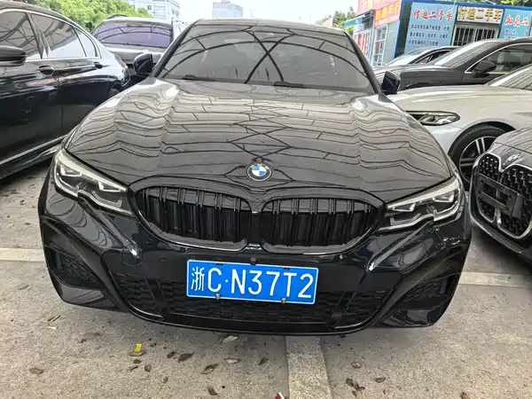 BMW 3 Series 2022