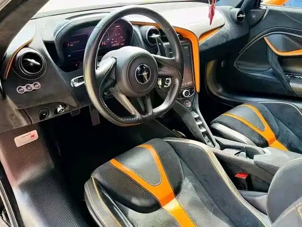 McLaren 720S 2018