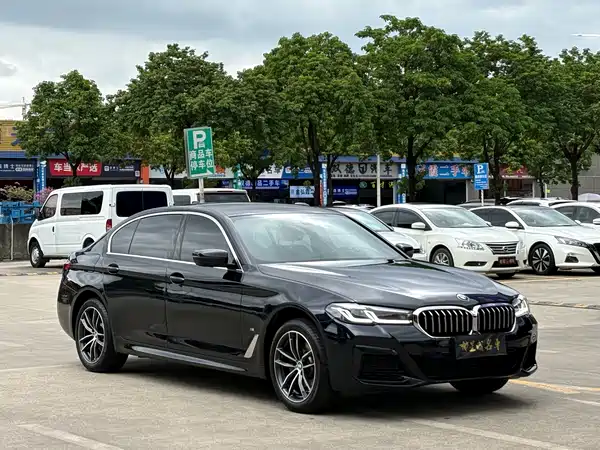 BMW 5 Series 2024