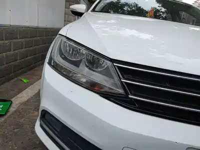 Volkswagen Sagitar 2017