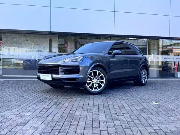 Porsche Cayenne 2024