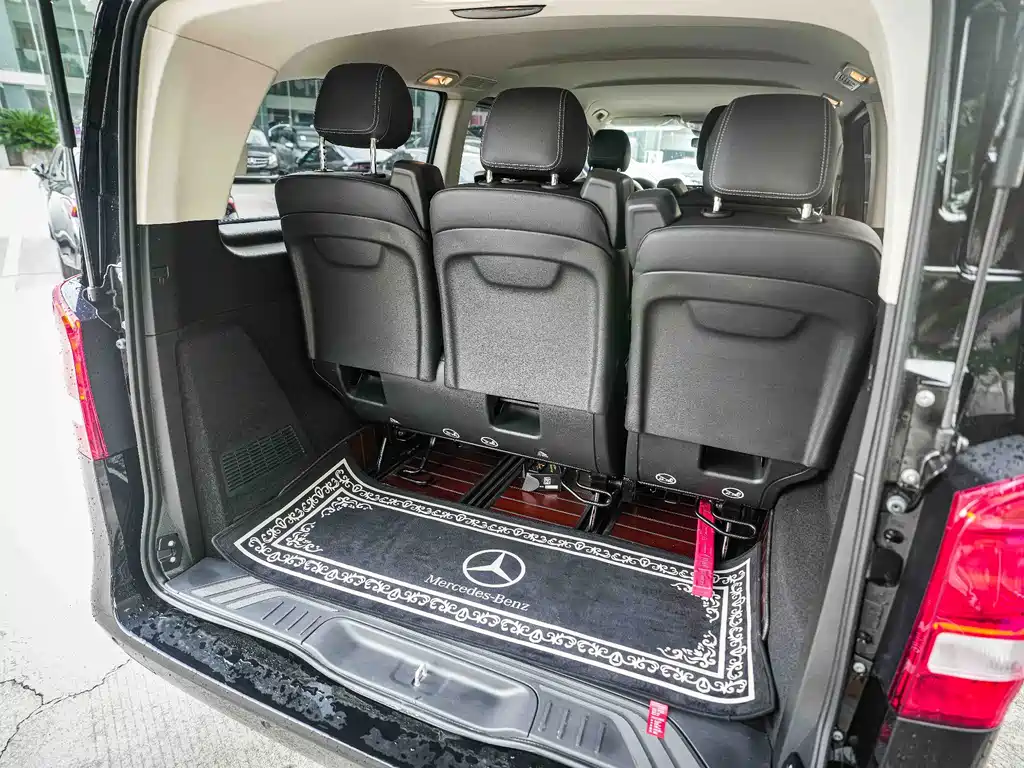 Mercedes-Benz Vito 2023 — фото 9