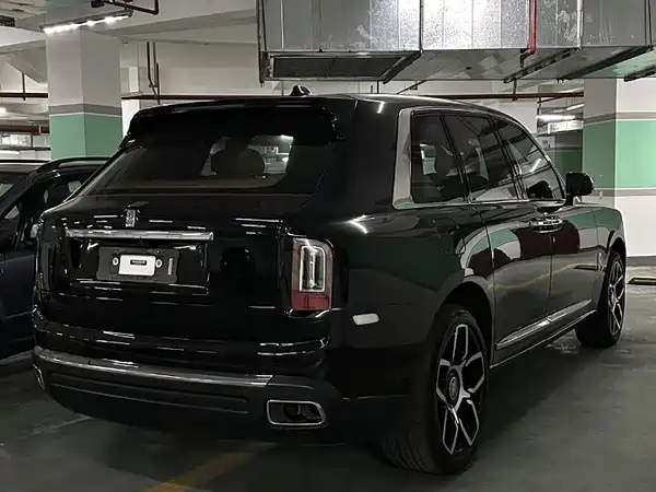 Rolls-Royce Cullinan 2019