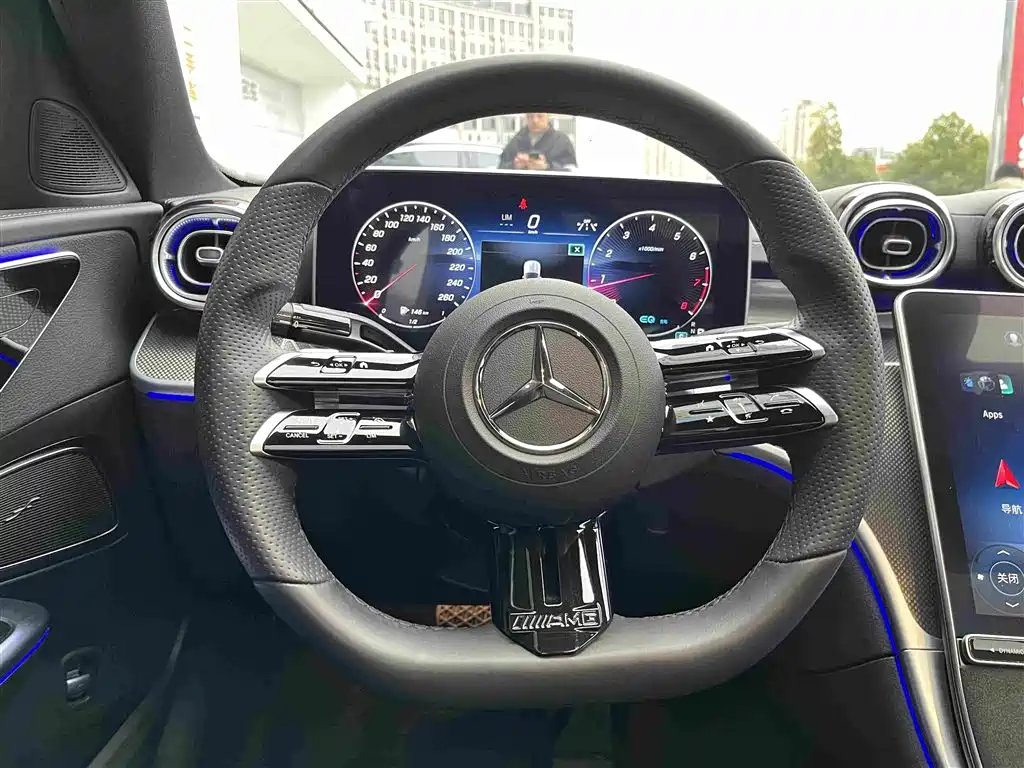 Mercedes-Benz C-Class 2023 — фото 10
