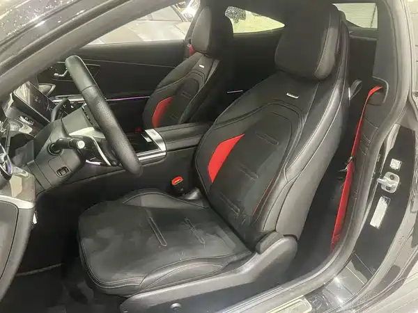 Mercedes-Benz CLE AMG 2025