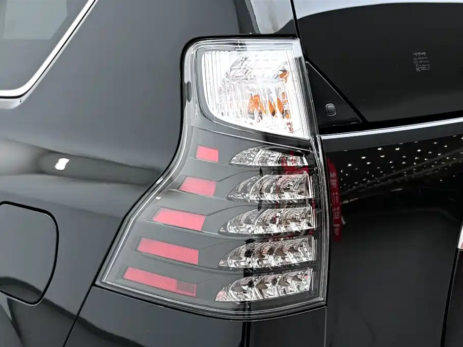 Lexus GX 2023 — фото 10