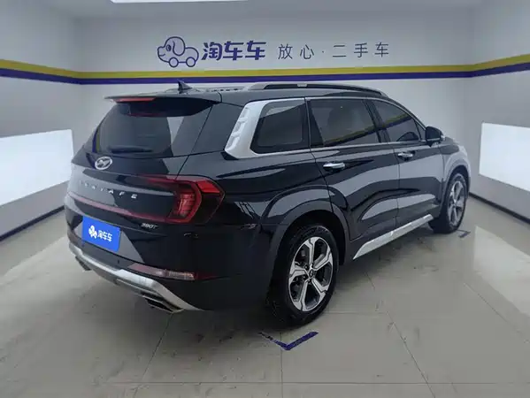Hyundai Santa Fe 2022