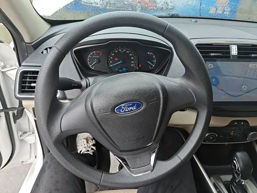 Ford Escort 2016
