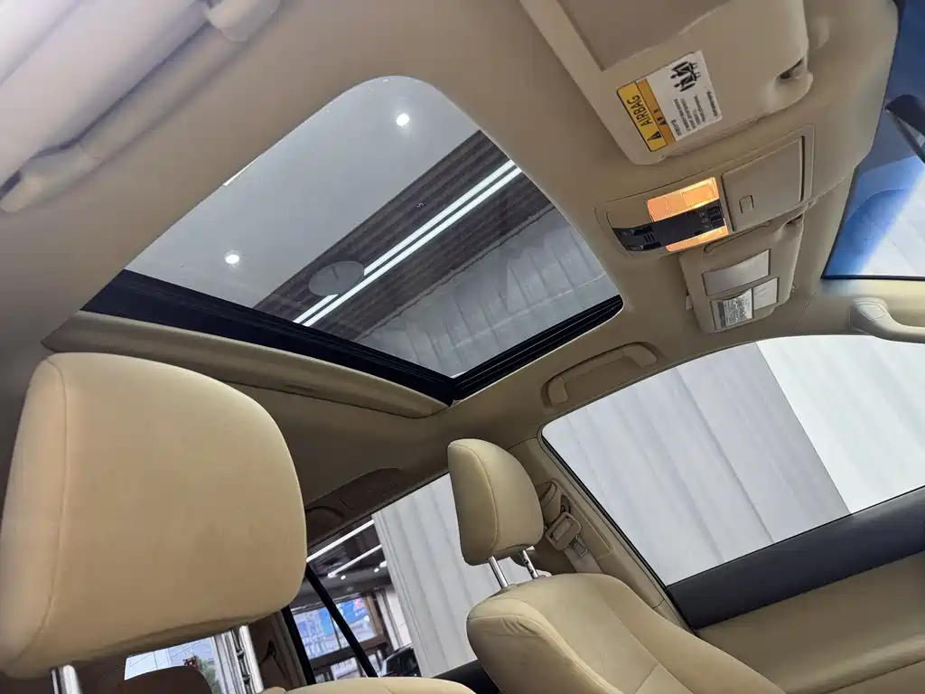 Toyota Prado 2017 — фото 19