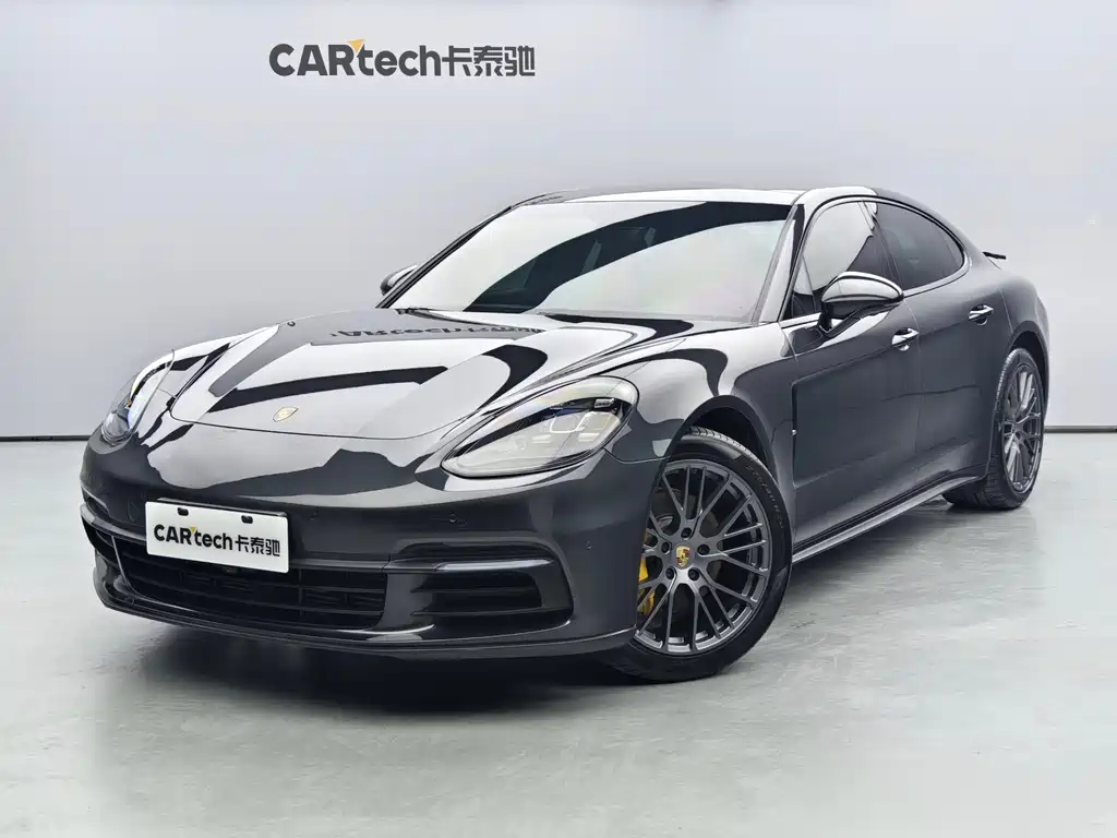 Porsche Panamera 2017 — фото 1