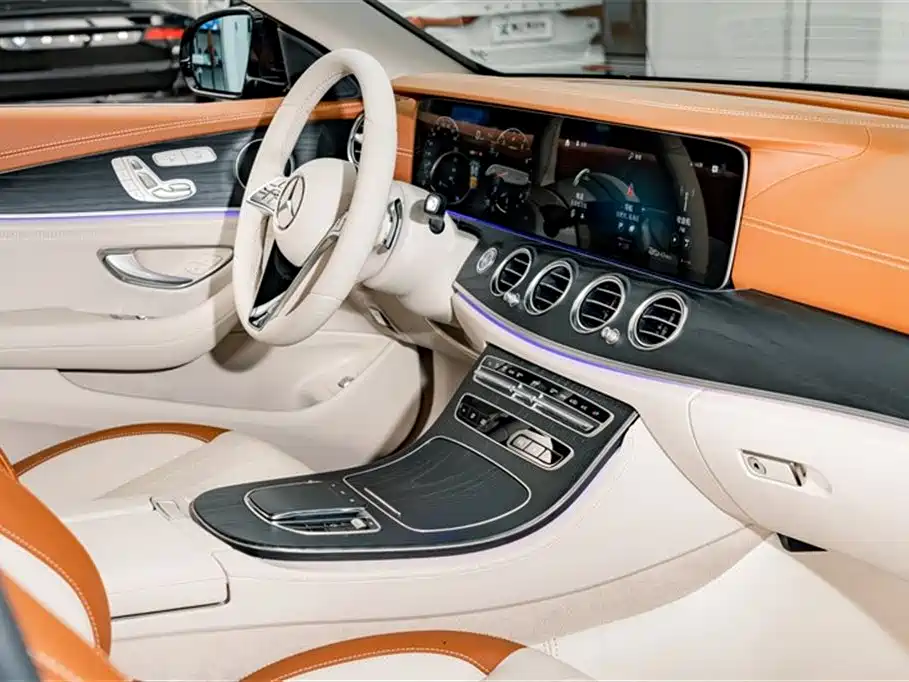 Mercedes-Benz E-Class 2023 — фото 20