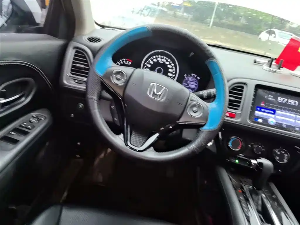 Honda Vezel 2019 — фото 3