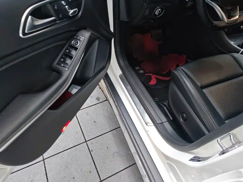Mercedes-Benz GLA 2019 — фото 12