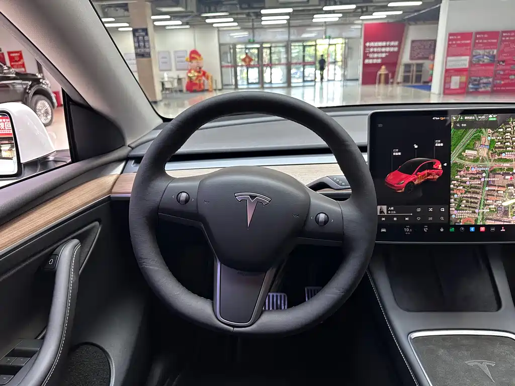 Tesla Model Y 2021 — фото 21