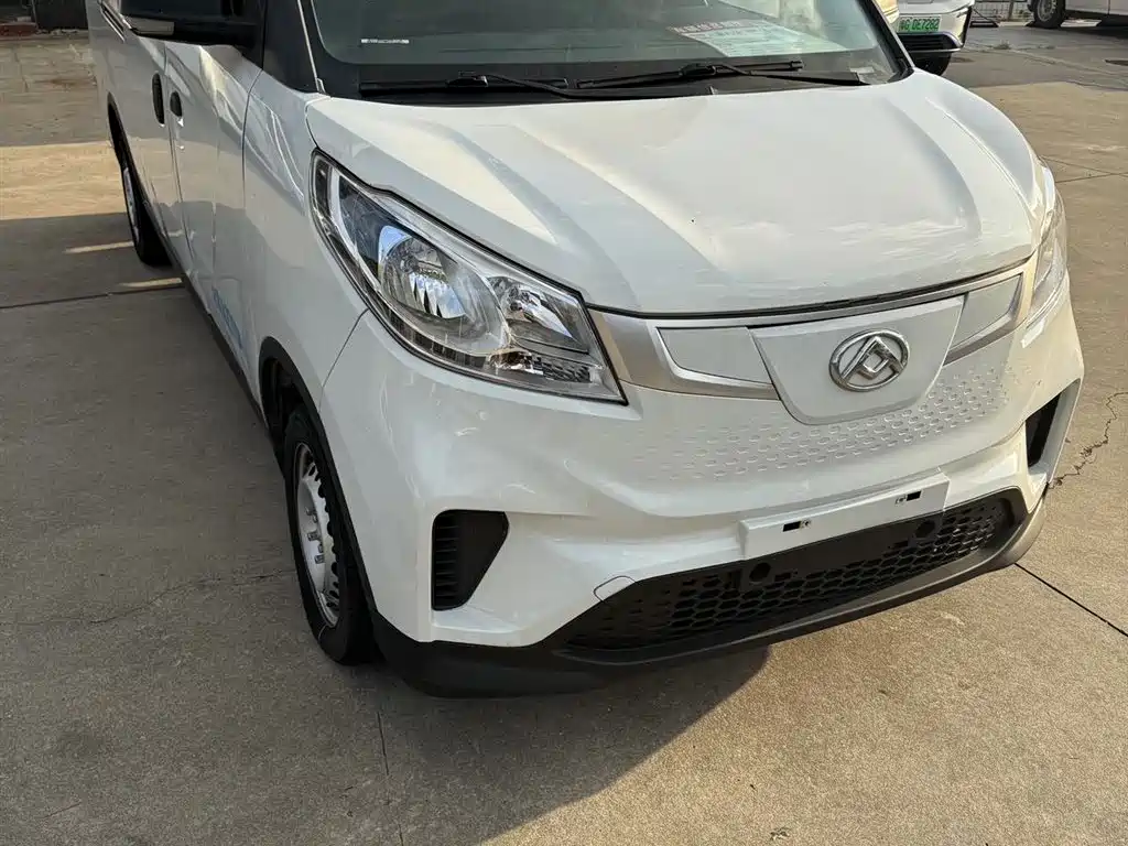 Maxus EV30 2023