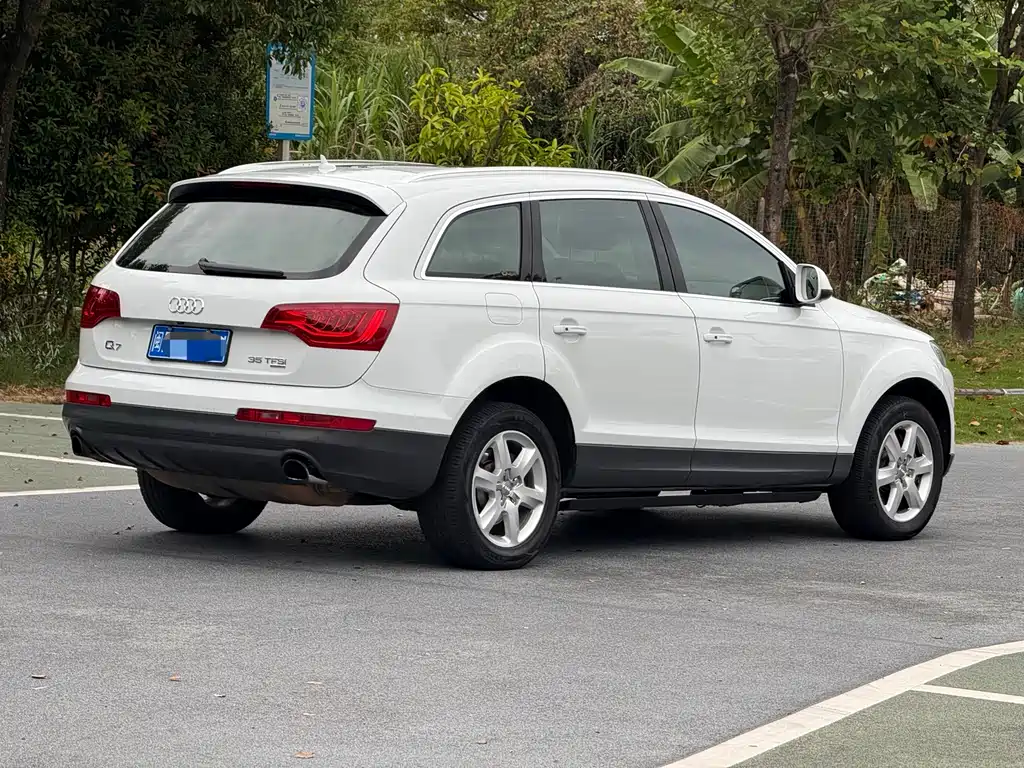 Audi Q7 2015 — фото 4