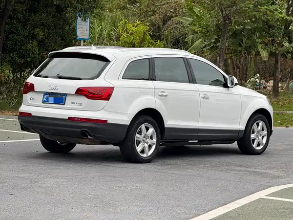 Audi Q7 2014