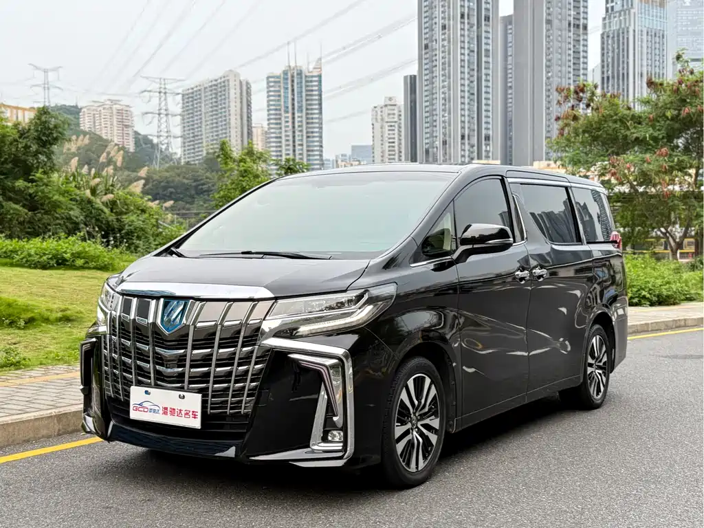 Toyota Alphard 2019 — фото 1