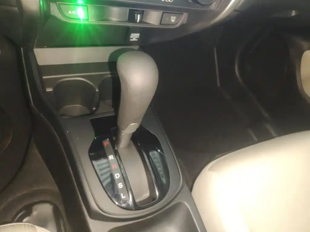 Honda City 2016 — фото 14