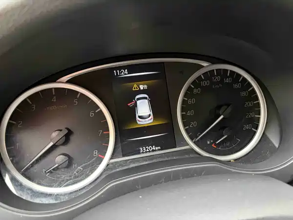 Nissan Tiida 2023