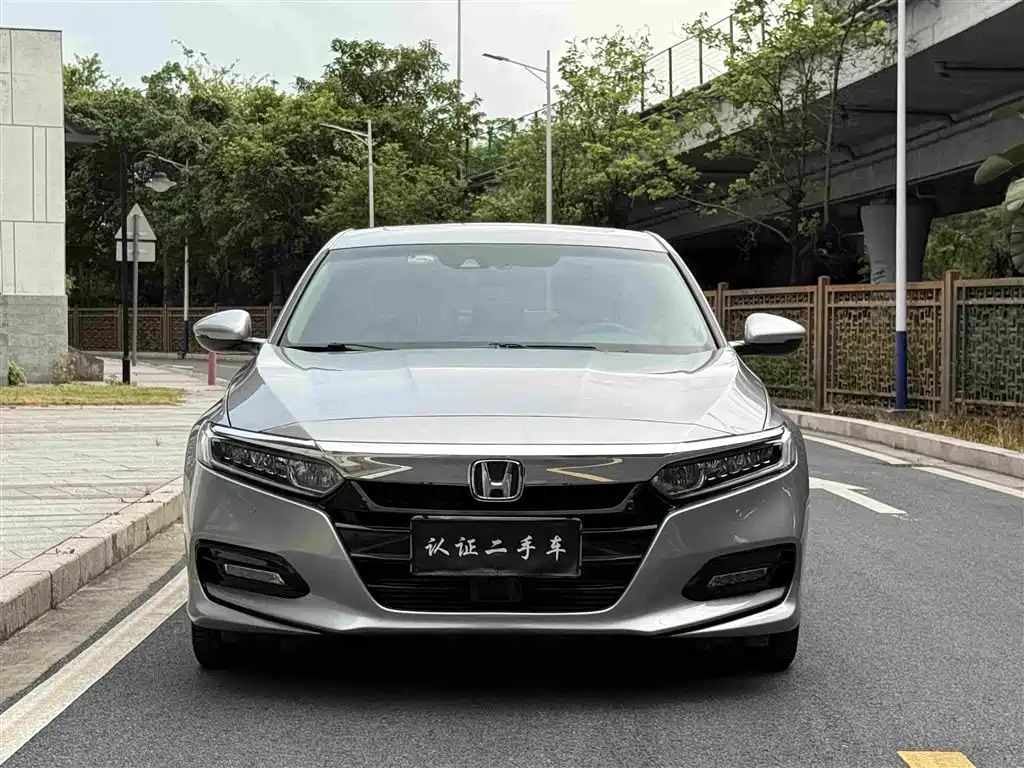 Honda Accord 2019 — фото 1
