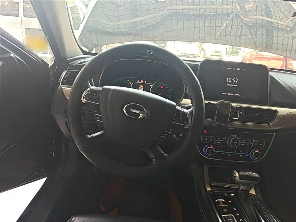 GAC Motor Trumpchi GA8 2019 — фото 11